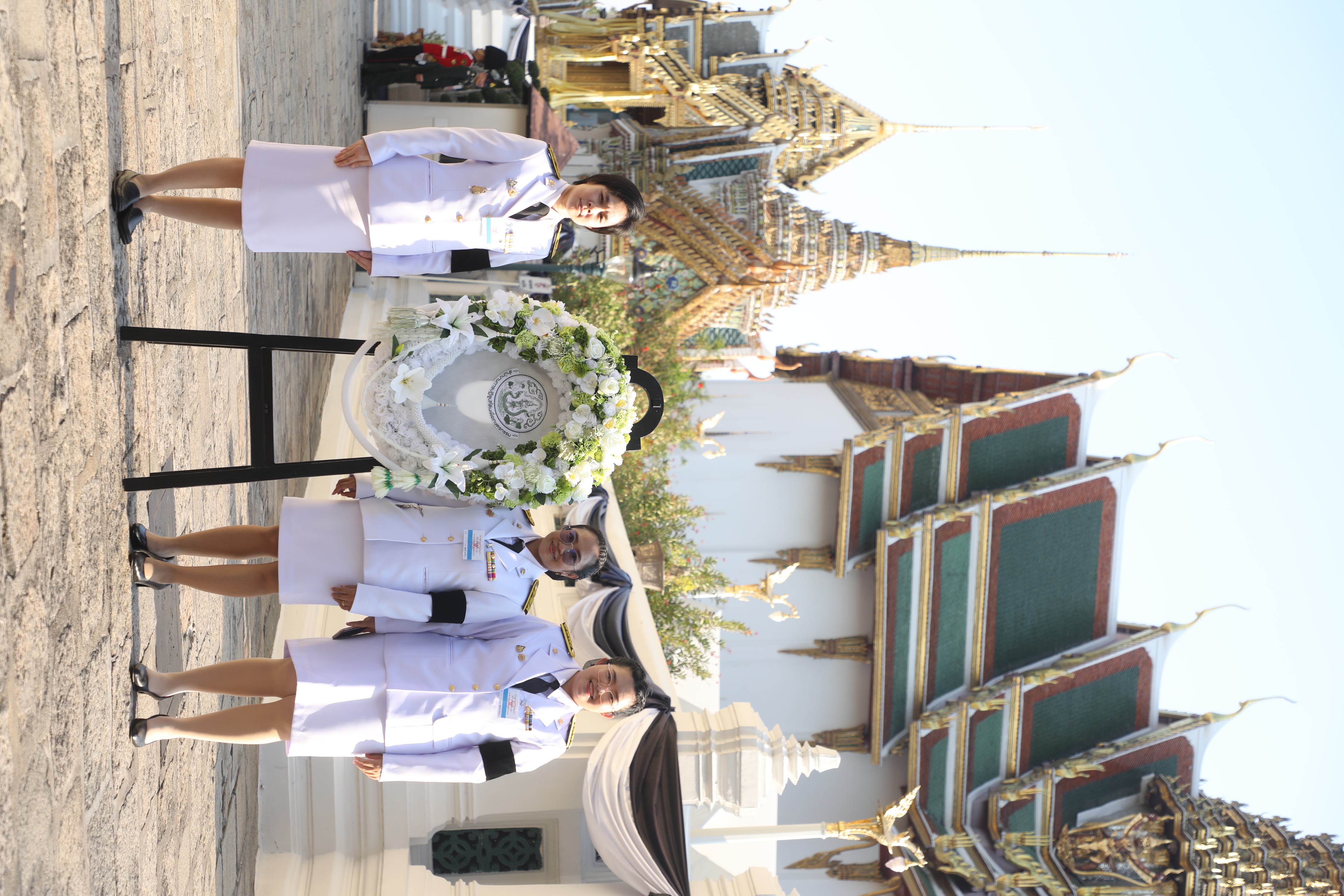 title - สำนักงานการปฏิรูปที่ดินเพื่อเกษตรกรรม รับพระราชทานพระบรมราชานุญาตให้ร่วมเป็นเจ้าภาพบำเพ็ญกุศลถวายพระบรมศพ สมเด็จพระนางเจ้าสิริกิติ์ พระบรมราชินีนาถ พระบรมราชชนนีพันปีหลวง
